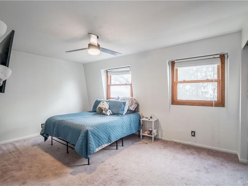 544 Adrian Court, Brookville, OH 45309 Photo 12