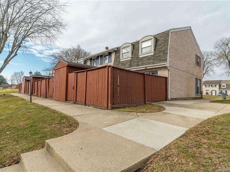 544 Adrian Court, Brookville, OH 45309 Photo 17