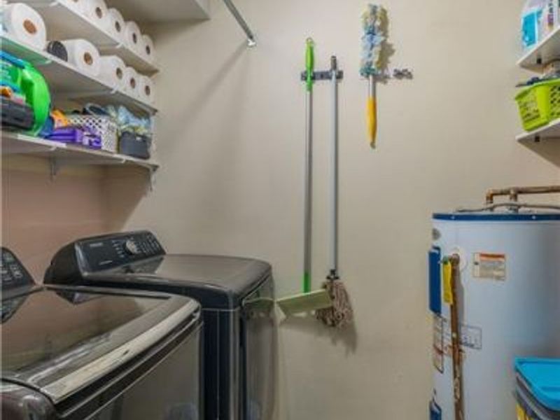 544 Adrian Court, Brookville, OH 45309 Photo 8