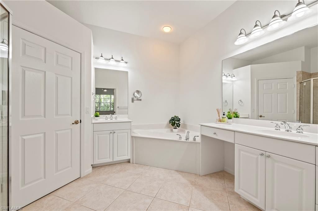 10040 Valiant Ct , Unit 202, Miromar Lakes, FL 33913 Photo