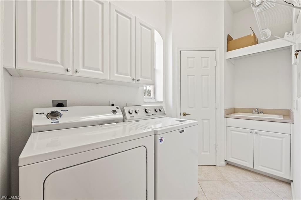 10040 Valiant Ct , Unit 202, Miromar Lakes, FL 33913 Photo