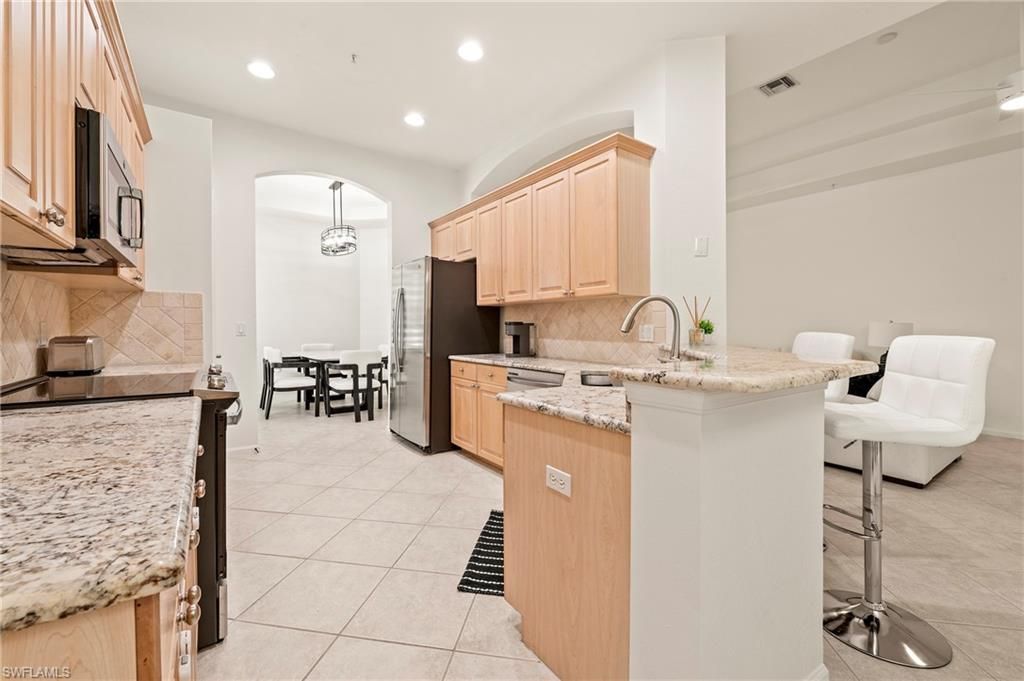 10040 Valiant Ct , Unit 202, Miromar Lakes, FL 33913 Photo