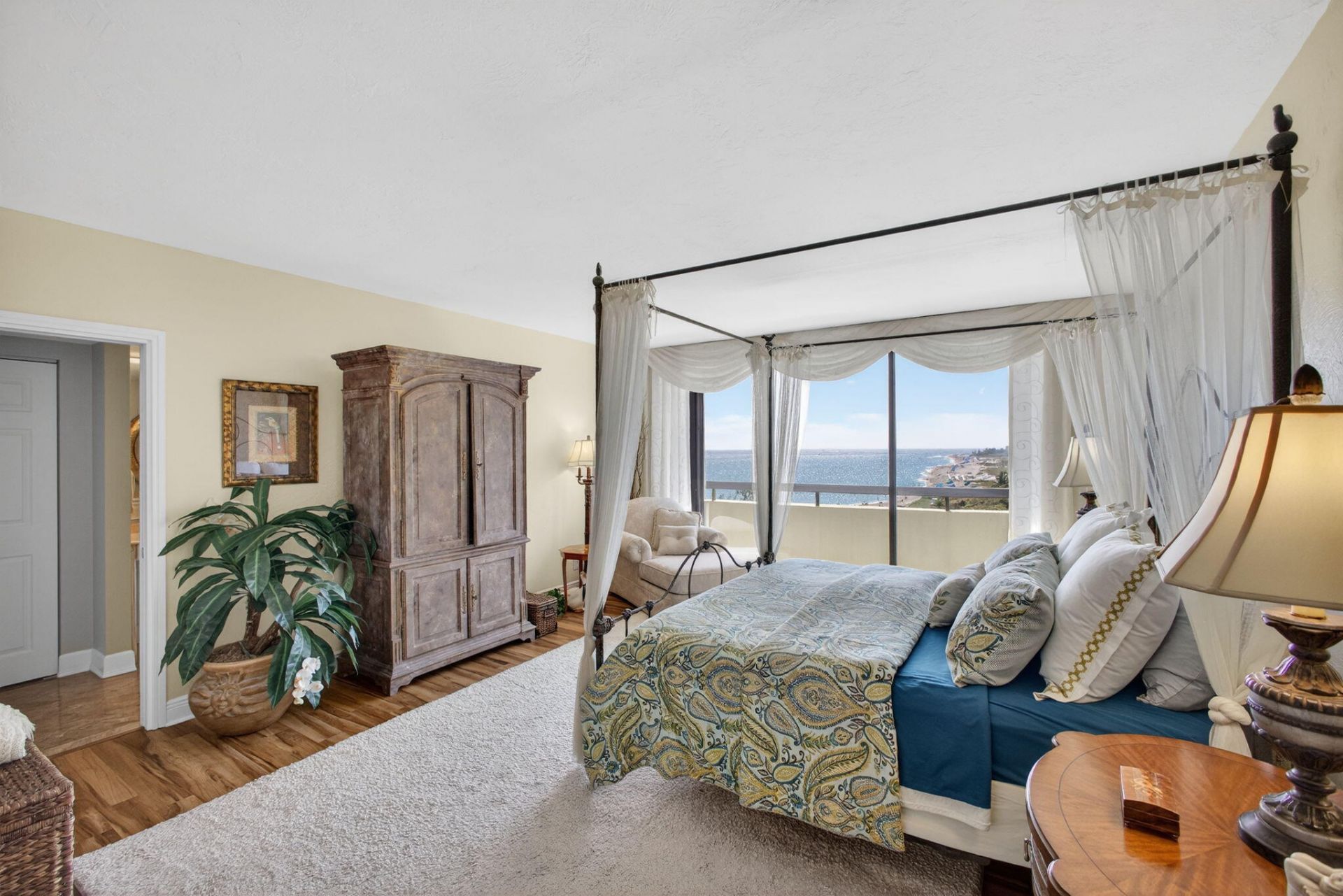 4000 N Ocean Drive, Unit 904, Singer Island, FL 33404 Photo