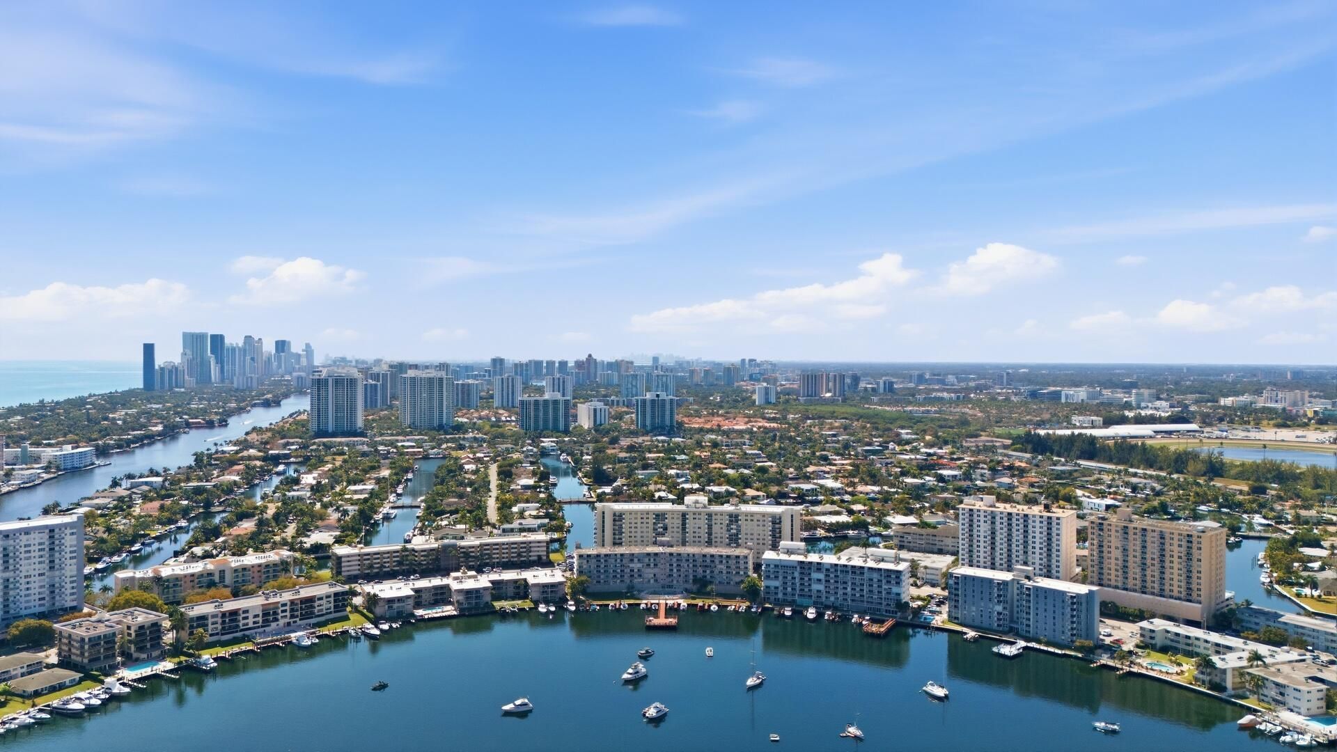 401 Golden Isles Drive, Unit 1009, Hallandale Beach, FL 33009 Photo