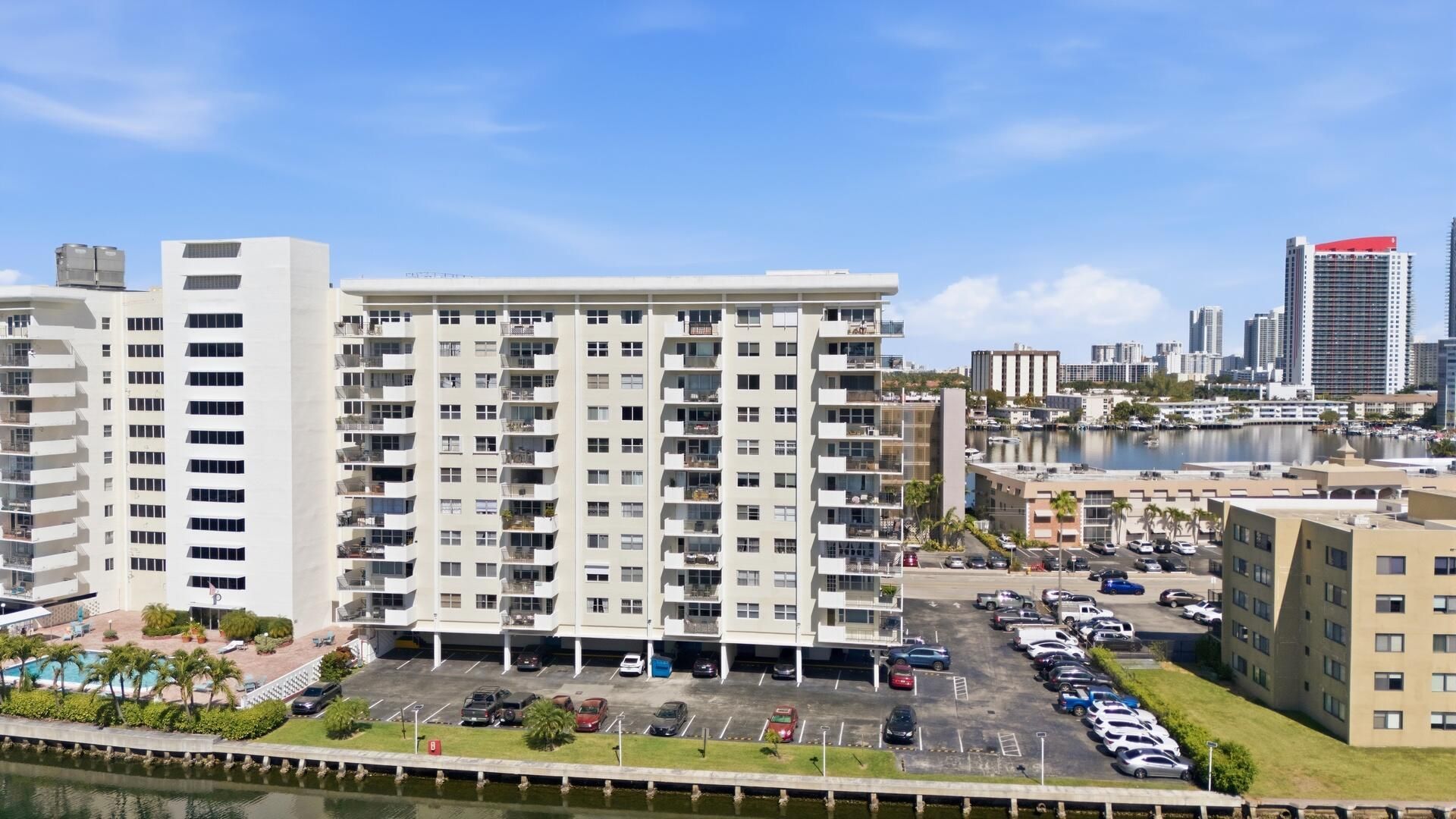 401 Golden Isles Drive, Unit 1009, Hallandale Beach, FL 33009 Photo