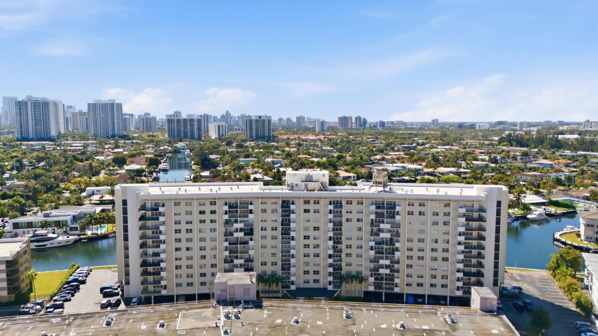 401 Golden Isles Drive, Unit 1009, Hallandale Beach, FL 33009 Photo