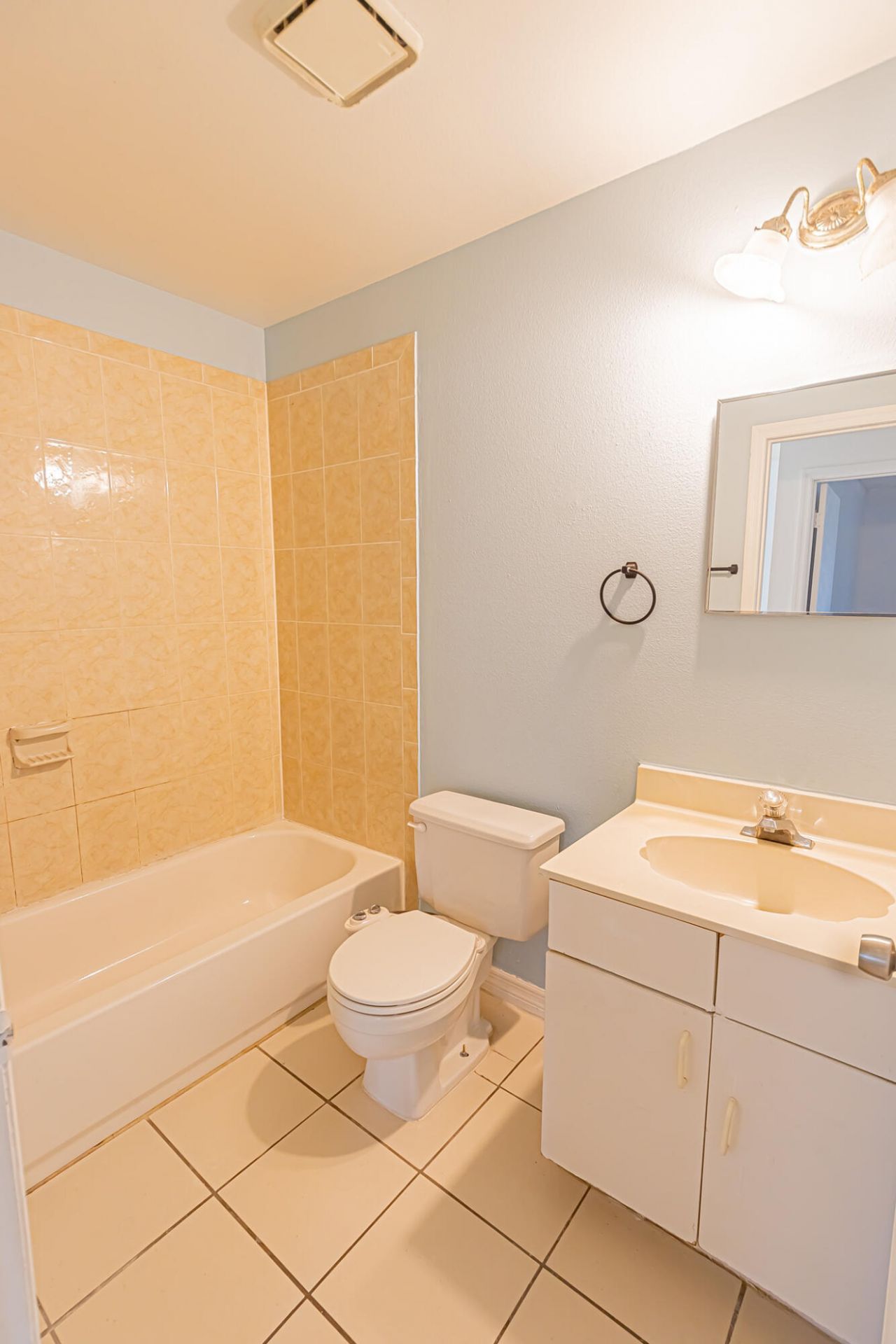 2561 SE Charleston Drive, Port Saint Lucie, FL 34952 Photo