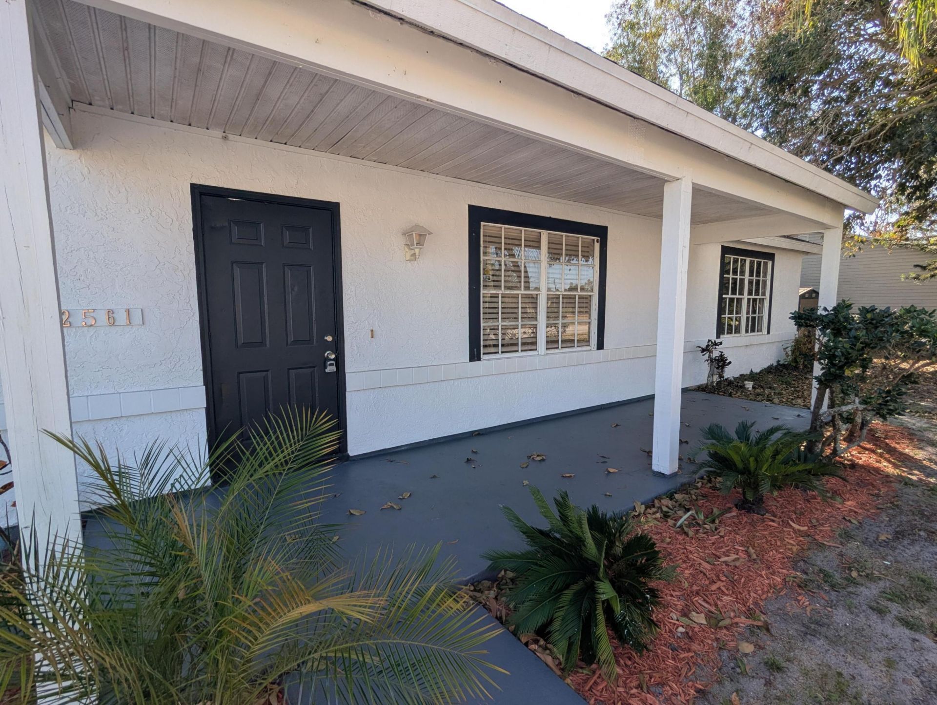 2561 SE Charleston Drive, Port Saint Lucie, FL 34952 Photo