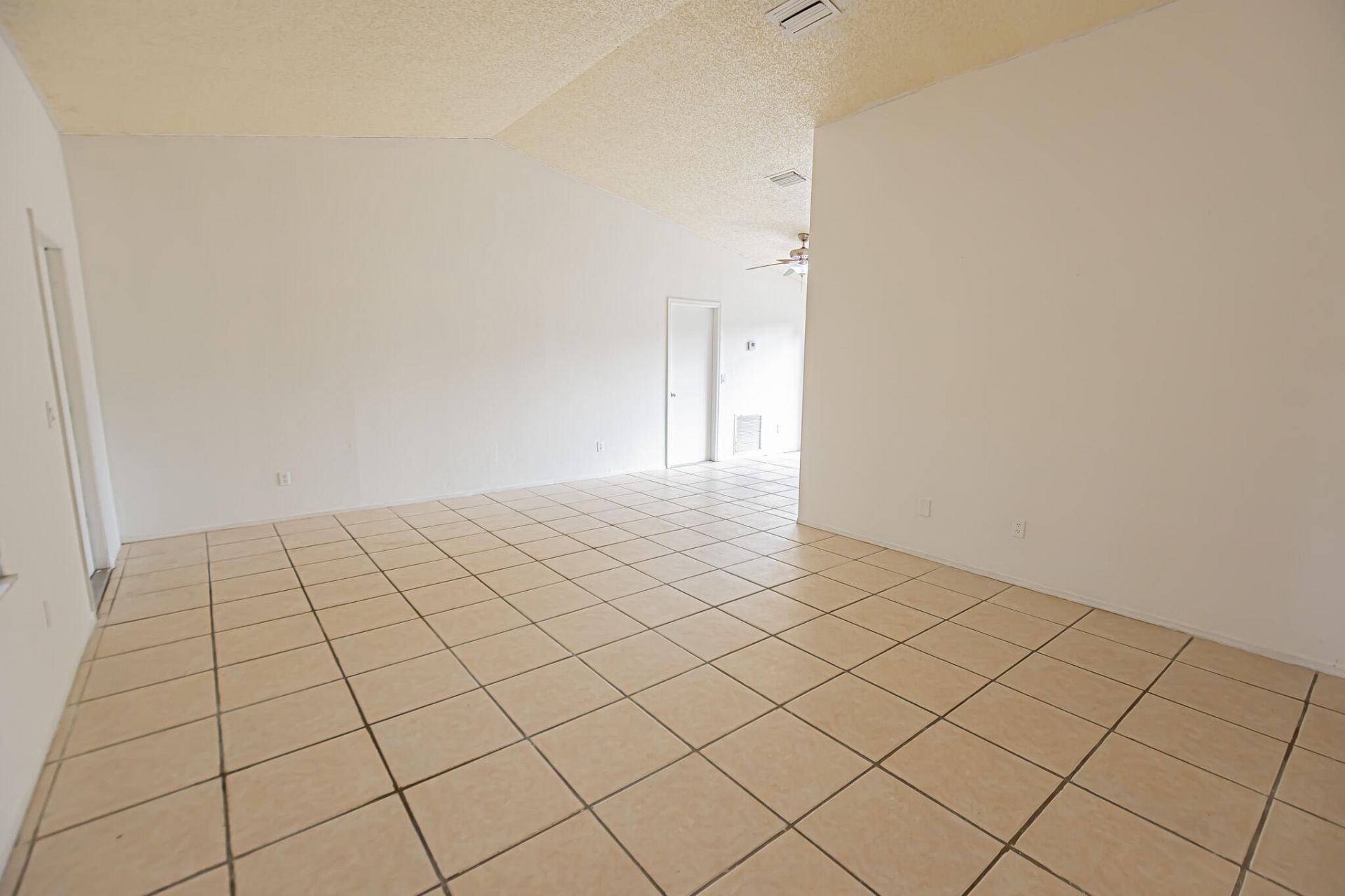 2561 SE Charleston Drive, Port Saint Lucie, FL 34952 Photo