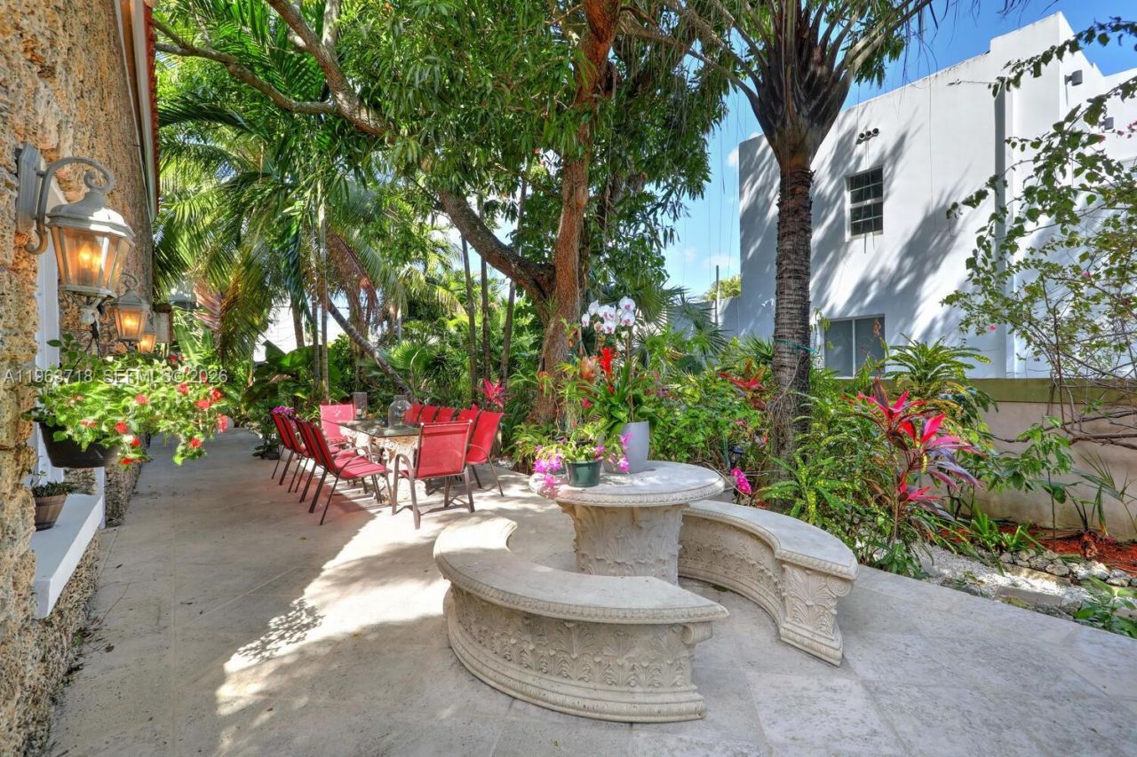 1755 SW 10th St, Miami, FL 33135 Photo