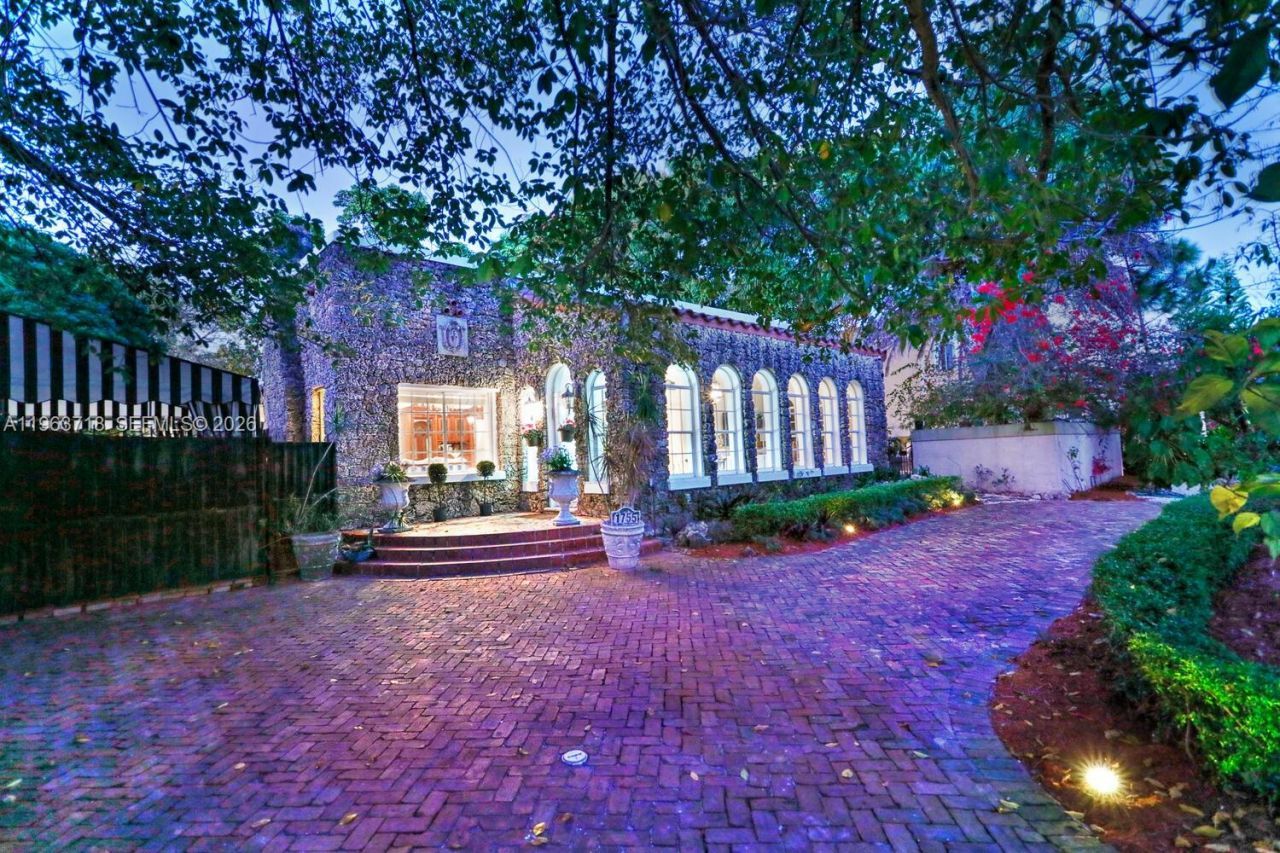 1755 SW 10th St, Miami, FL 33135 Photo