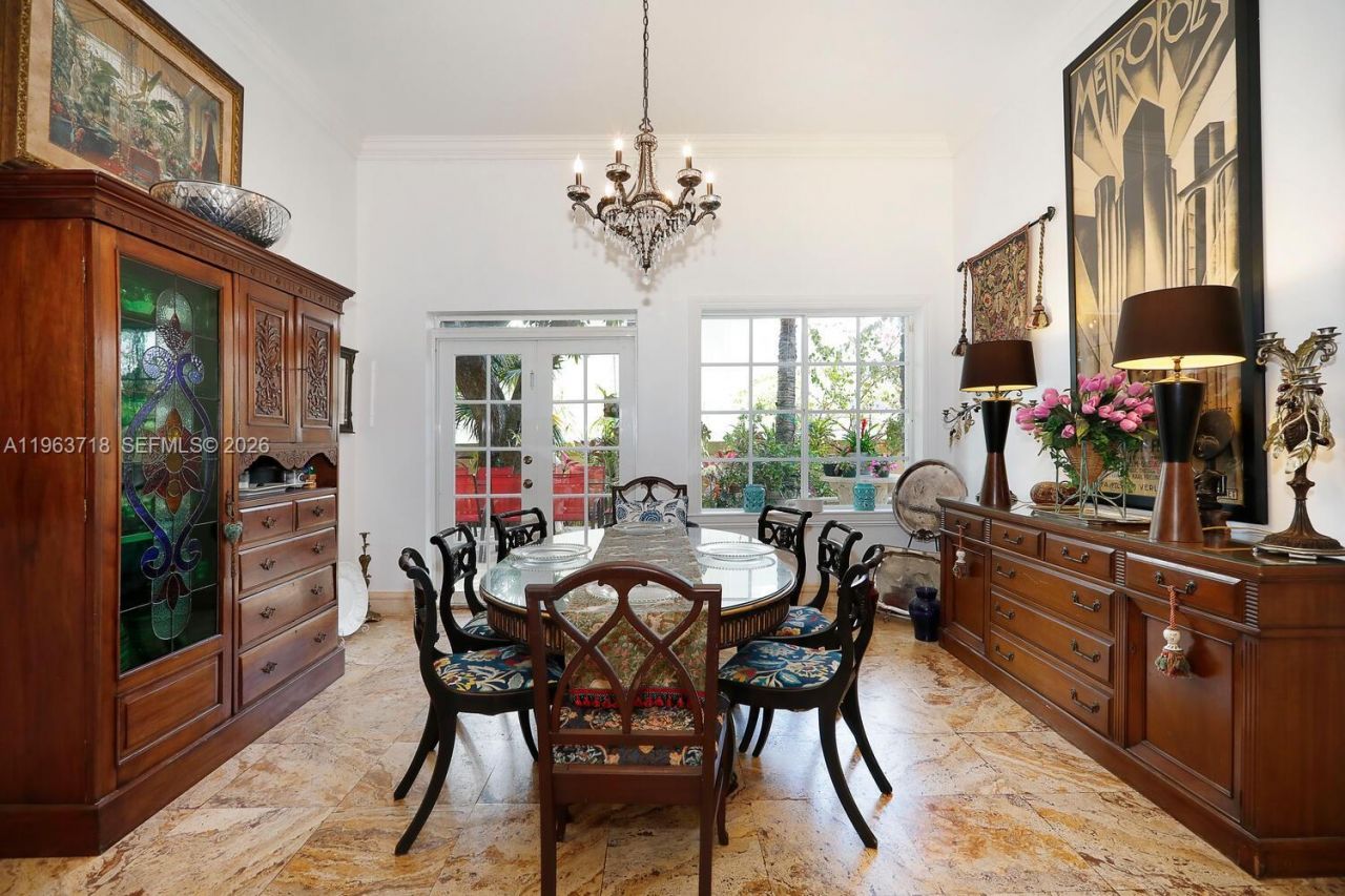 1755 SW 10th St, Miami, FL 33135 Photo