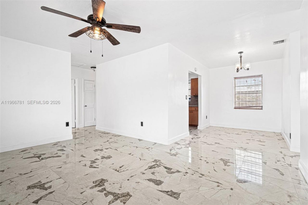 16025 NW 29th Ave , Miami Gardens, FL 33054 Photo