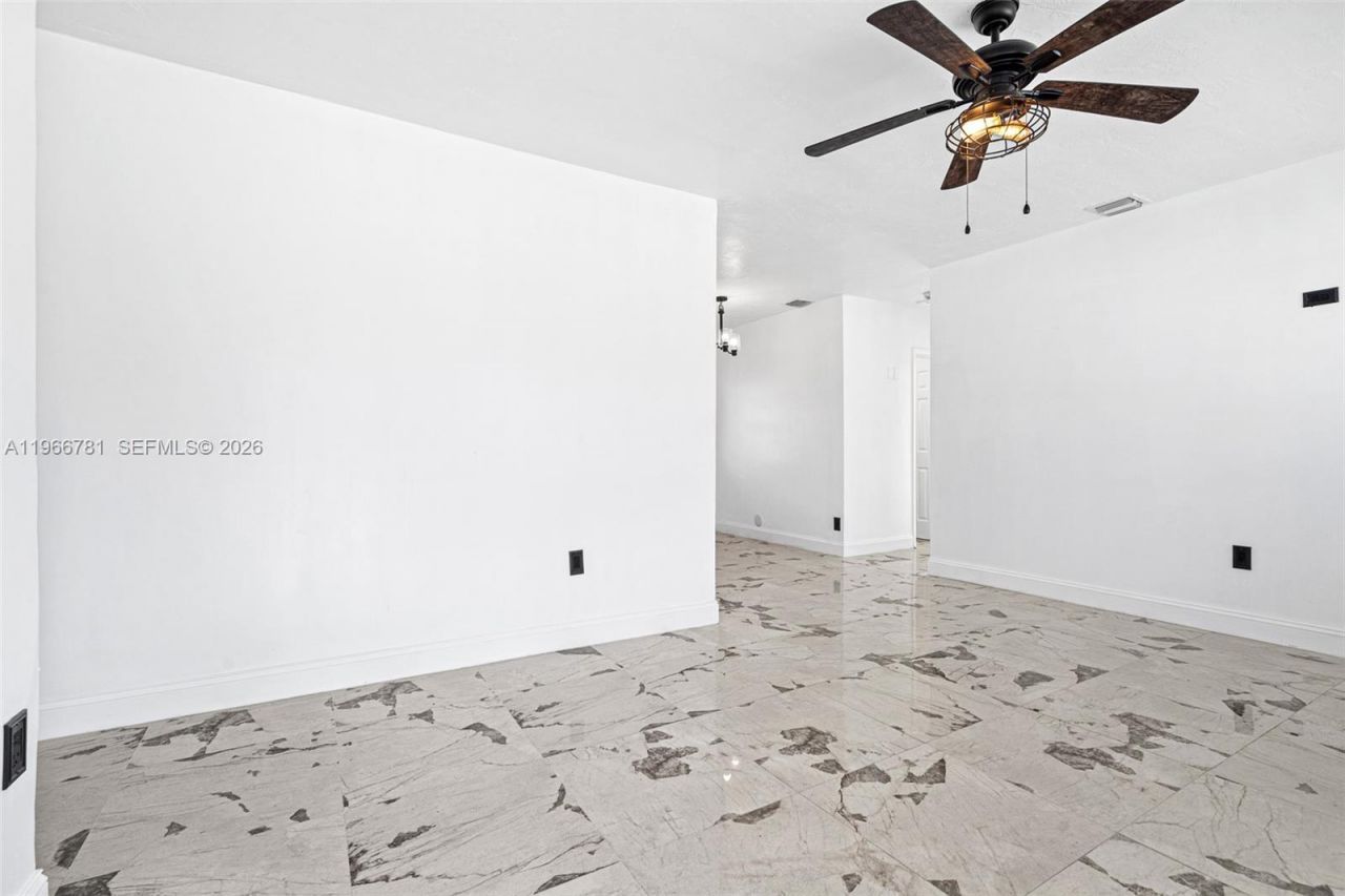 16025 NW 29th Ave , Miami Gardens, FL 33054 Photo