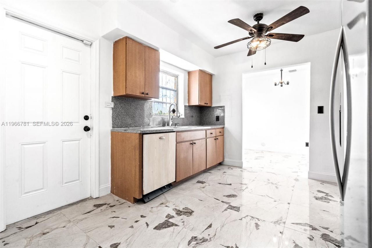 16025 NW 29th Ave , Miami Gardens, FL 33054 Photo