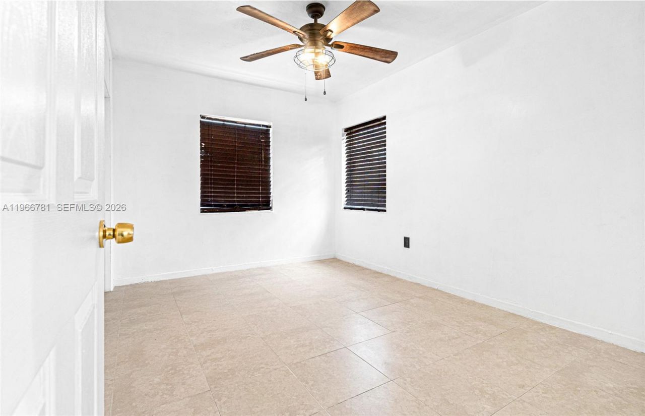 16025 NW 29th Ave , Miami Gardens, FL 33054 Photo