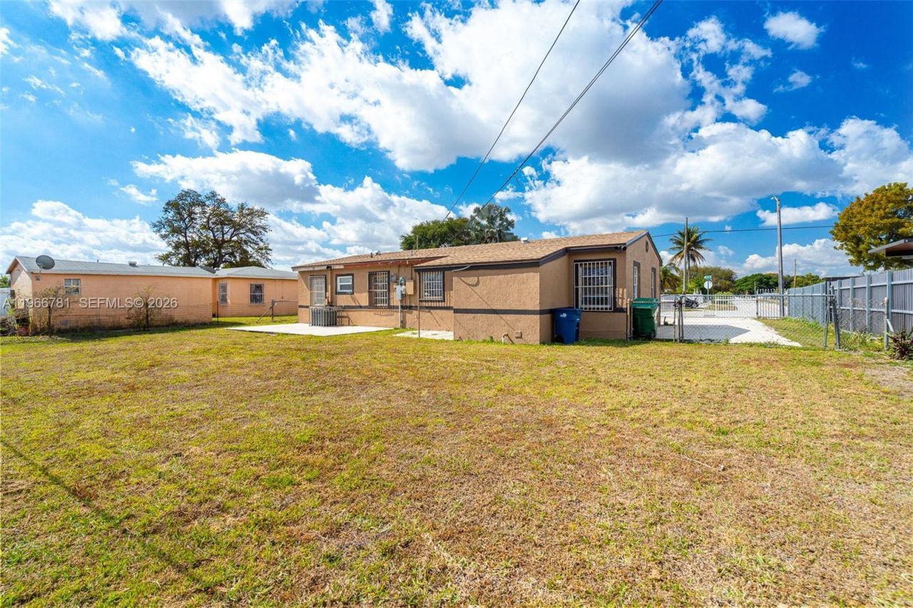 16025 NW 29th Ave , Miami Gardens, FL 33054 Photo