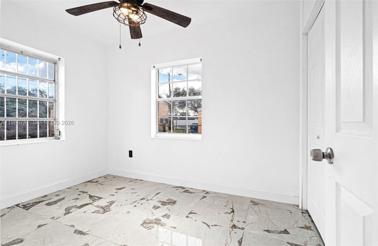 16025 NW 29th Ave , Miami Gardens, FL 33054 Photo