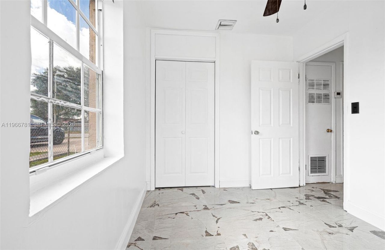 16025 NW 29th Ave , Miami Gardens, FL 33054 Photo