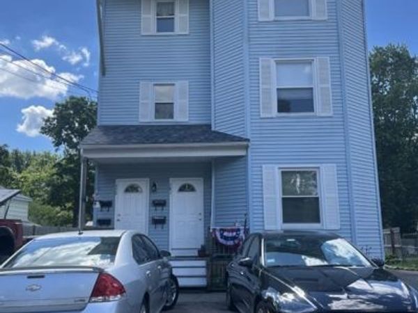 579 South Ave, Unit 3, Whitman, MA 02382