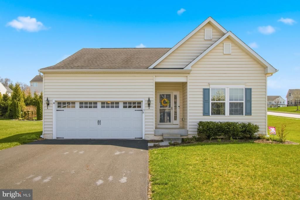 36 Kaitlyn Drive, Hanover, PA 17331 Main Photo