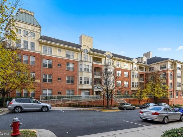 1851 STRATFORD PARK PLACE, Unit 109, RESTON, VA 20190