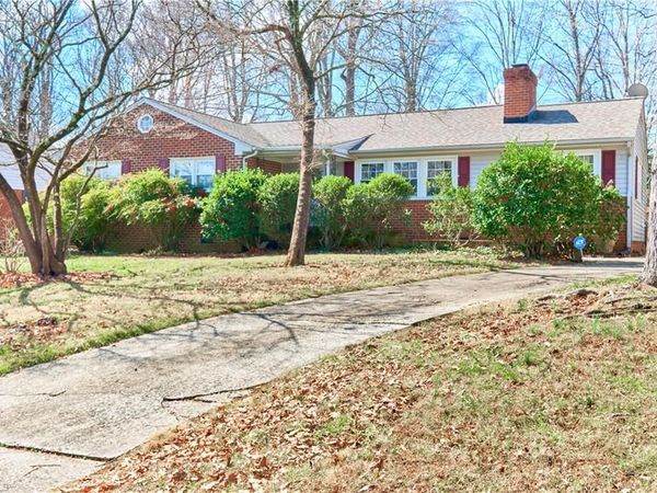 915 Onslow Drive, Greensboro, NC 27408