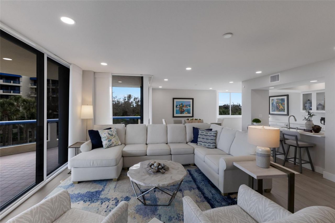 2120 Harbourside Drive, Unit 628, Longboat Key, FL 34228 Photo