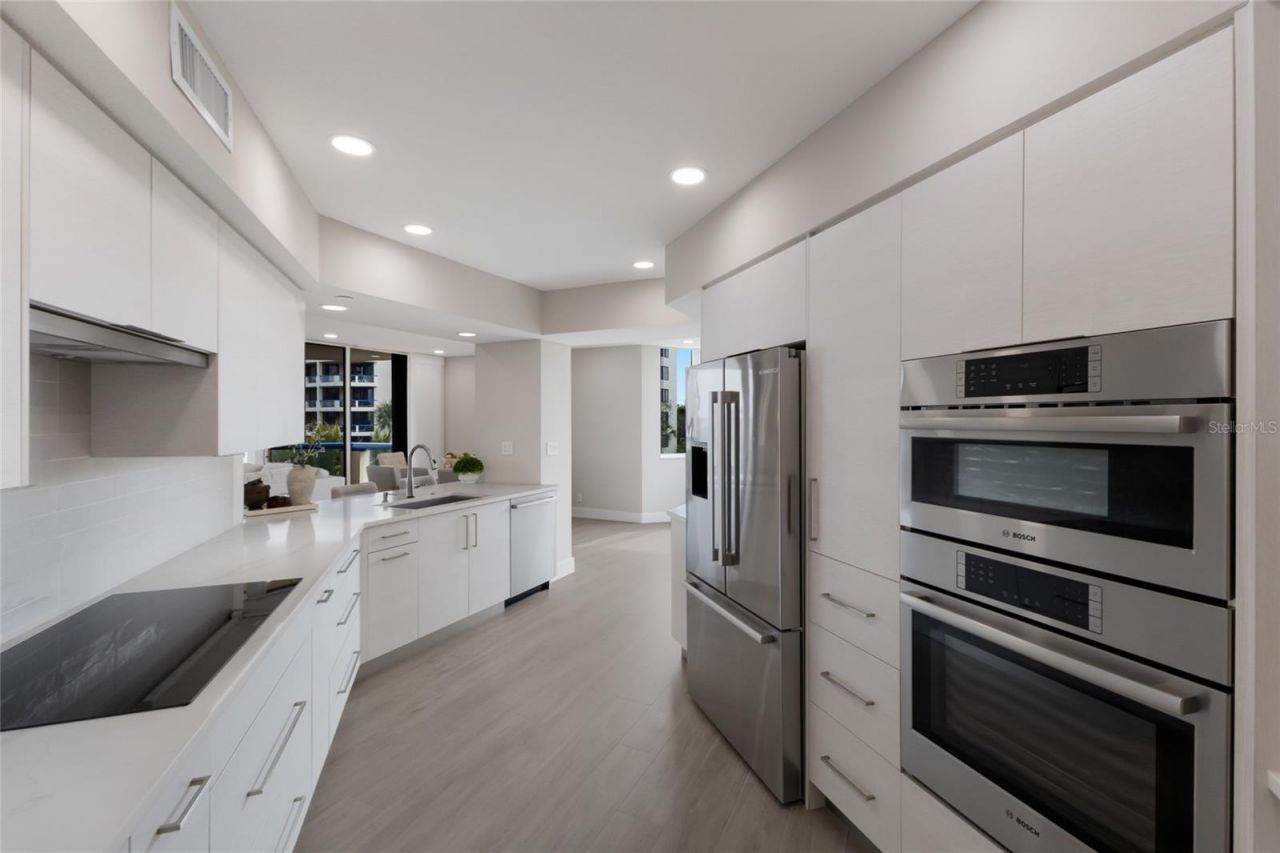 2120 Harbourside Drive, Unit 628, Longboat Key, FL 34228 Photo