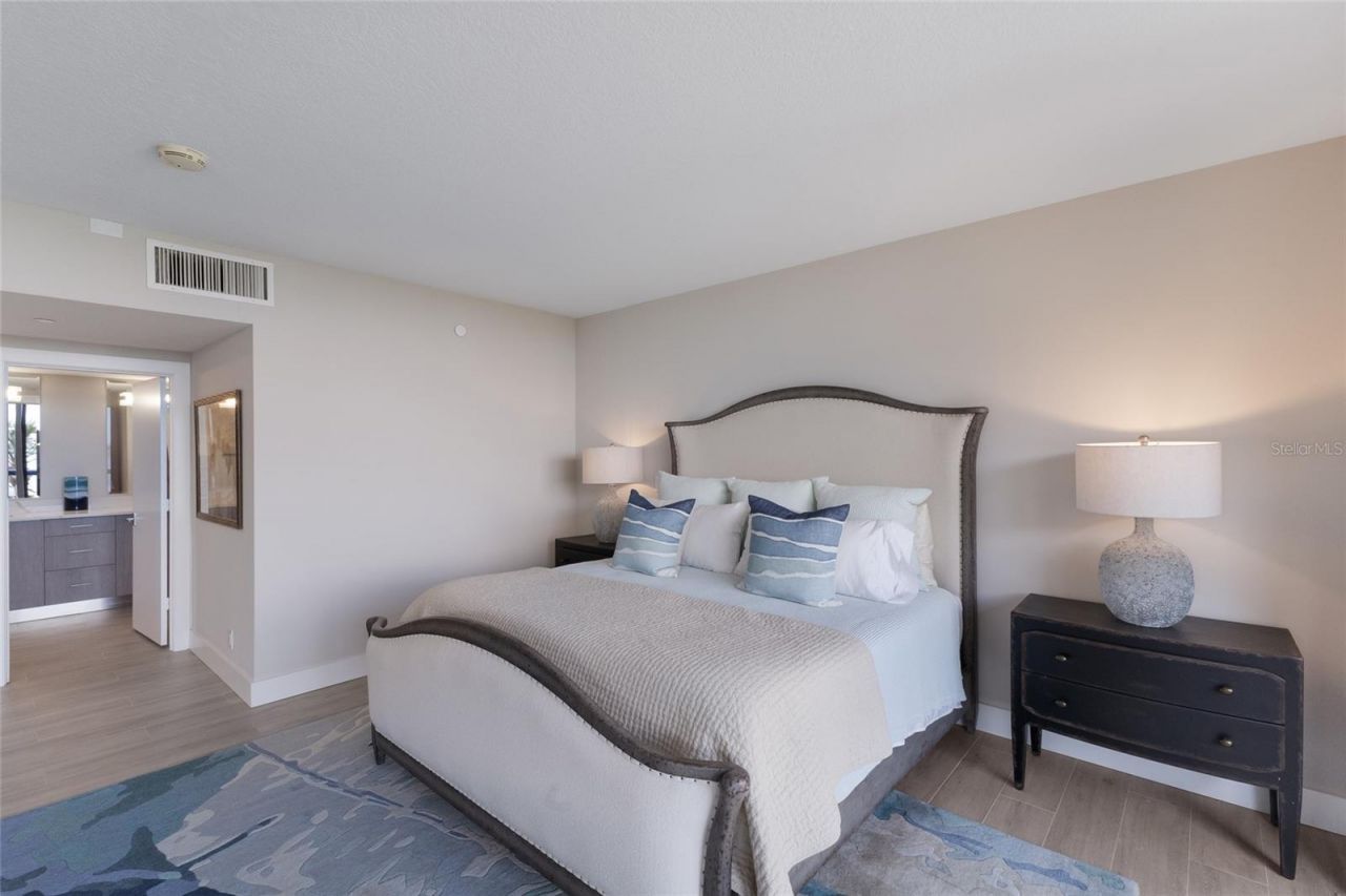 2120 Harbourside Drive, Unit 628, Longboat Key, FL 34228 Photo