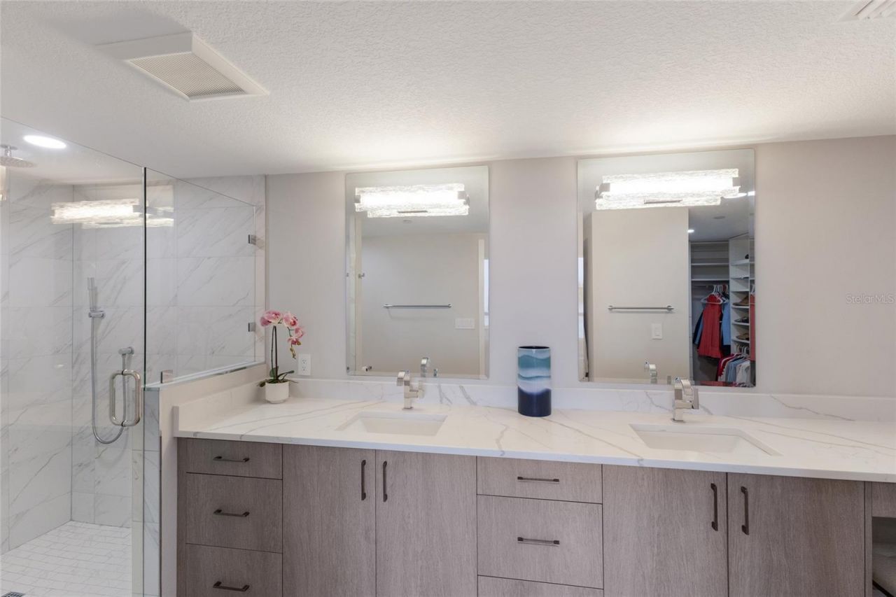 2120 Harbourside Drive, Unit 628, Longboat Key, FL 34228 Photo