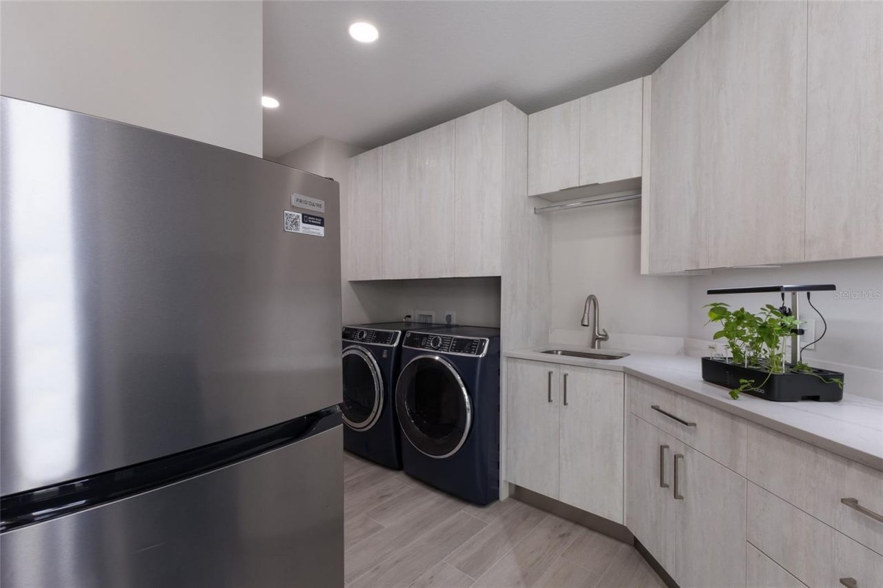 2120 Harbourside Drive, Unit 628, Longboat Key, FL 34228 Photo