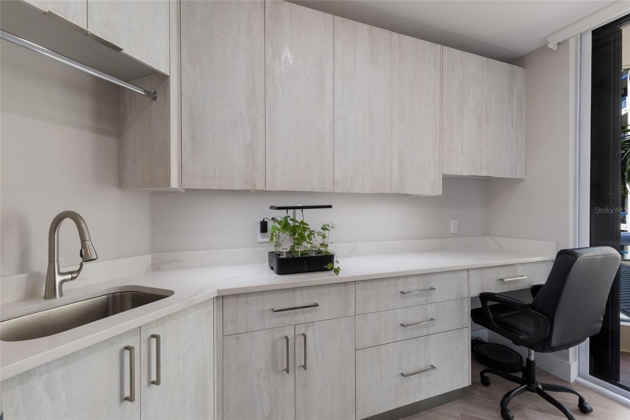 2120 Harbourside Drive, Unit 628, Longboat Key, FL 34228 Photo