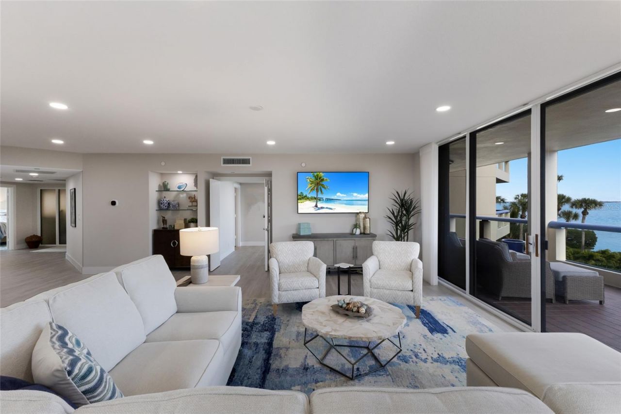 2120 Harbourside Drive, Unit 628, Longboat Key, FL 34228 Photo