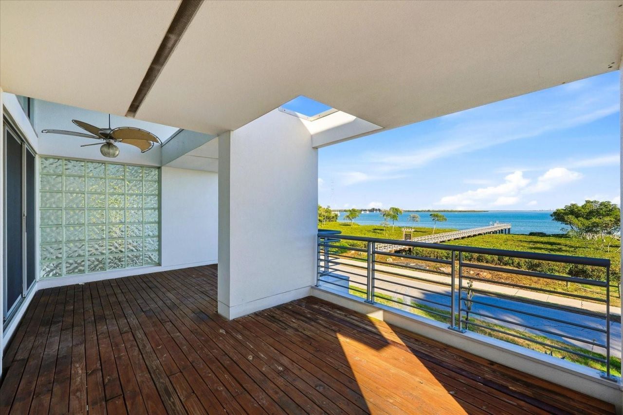 1405 N Bayshore Drive, Safety Harbor, FL 34695 Photo