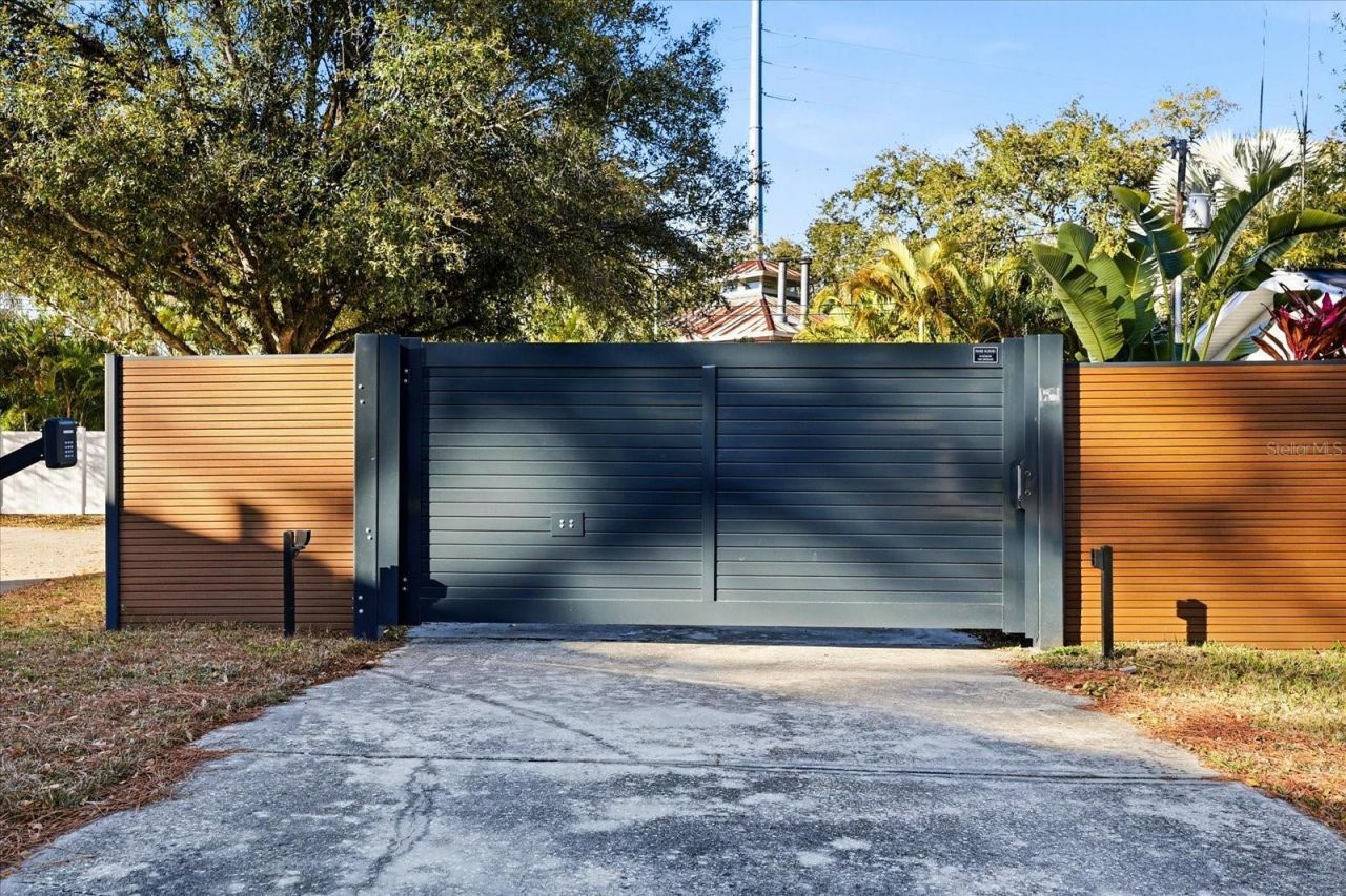 1405 N Bayshore Drive, Safety Harbor, FL 34695 Photo