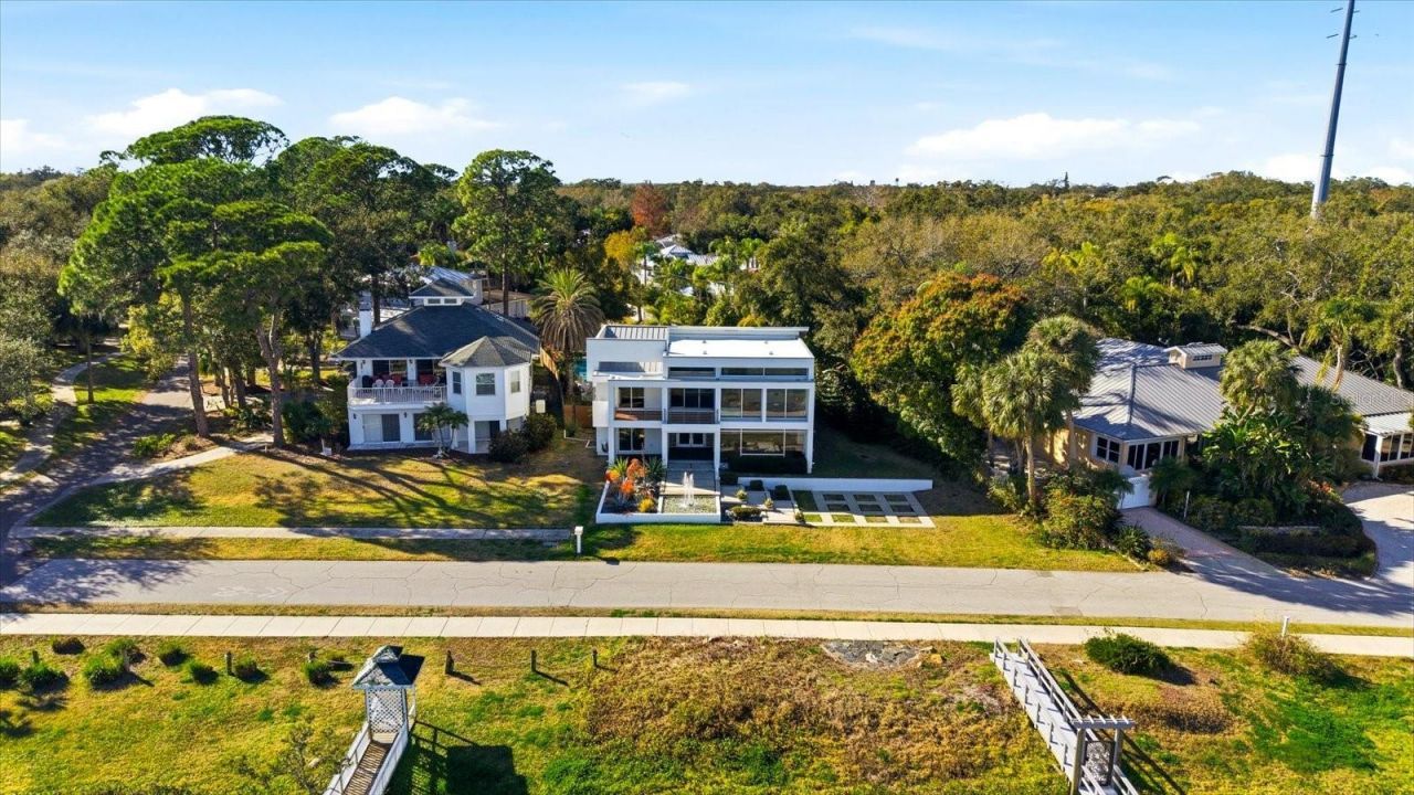 1405 N Bayshore Drive, Safety Harbor, FL 34695 Photo