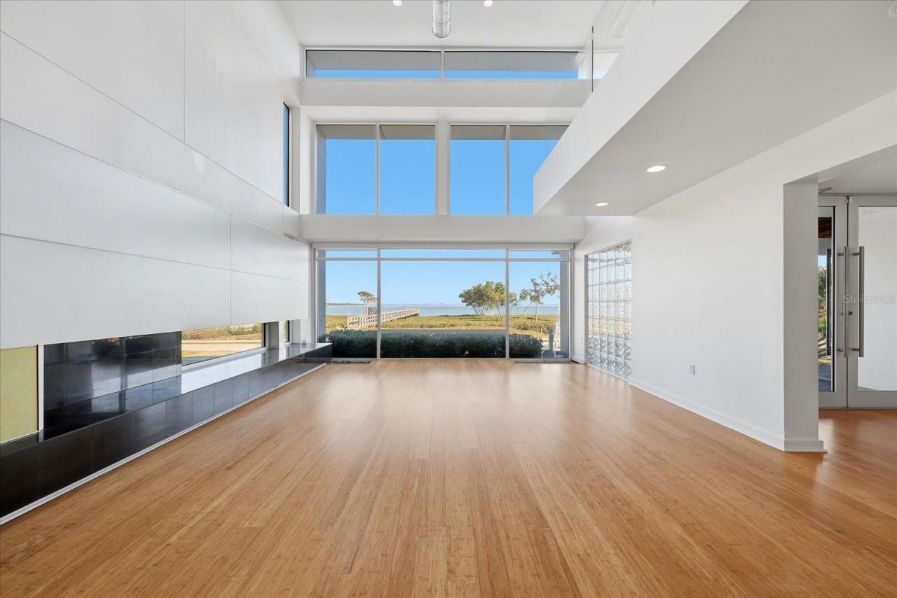 1405 N Bayshore Drive, Safety Harbor, FL 34695 Photo