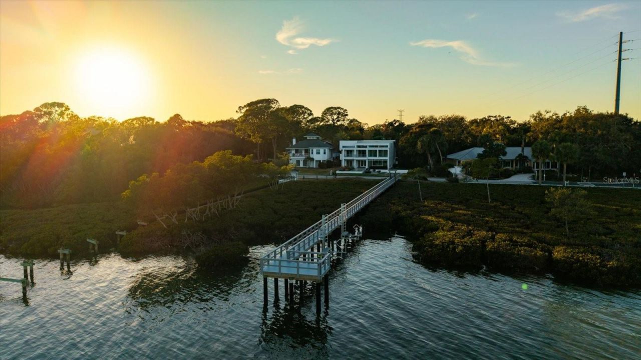 1405 N Bayshore Drive, Safety Harbor, FL 34695 Photo