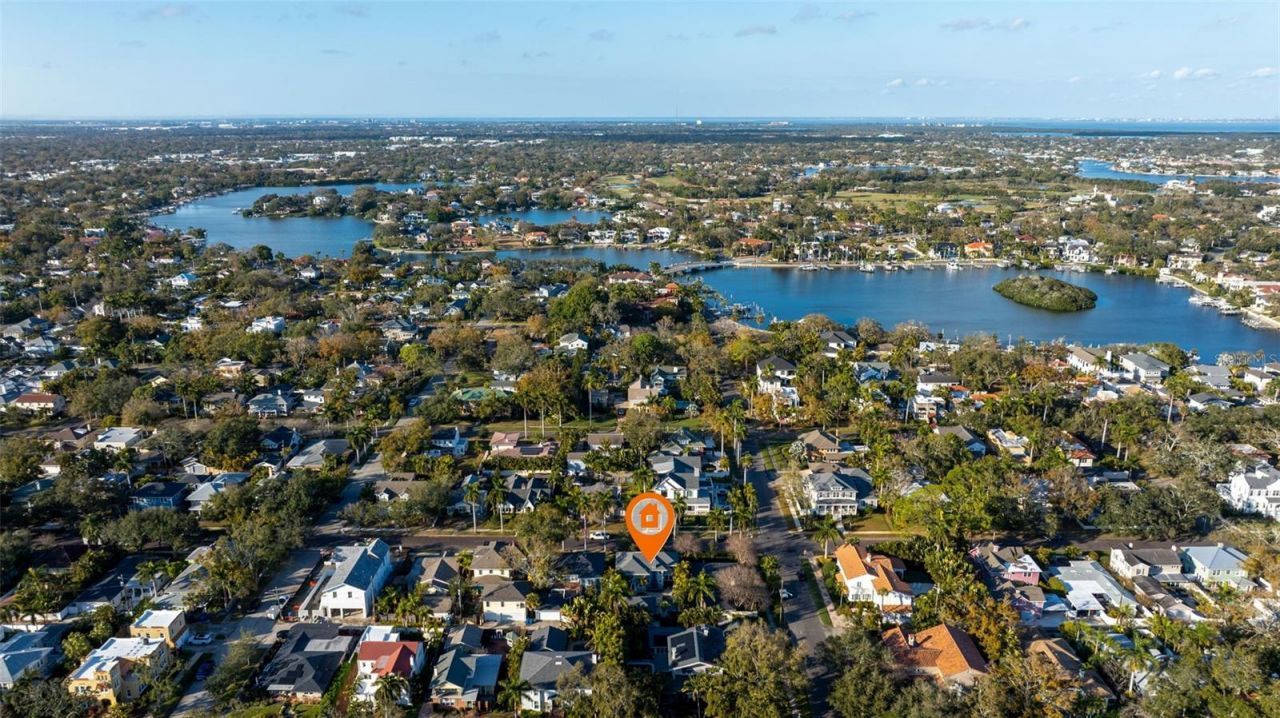 646 17th Ave Ne, Saint Petersburg, FL 33704 Photo