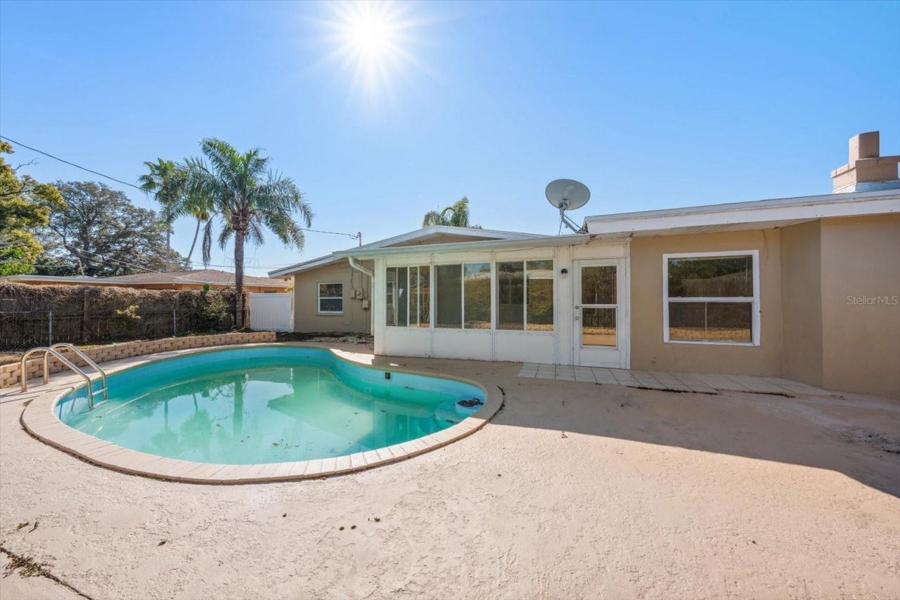 2239 Duncan Drive, Belleair Bluffs, FL 33770 Photo