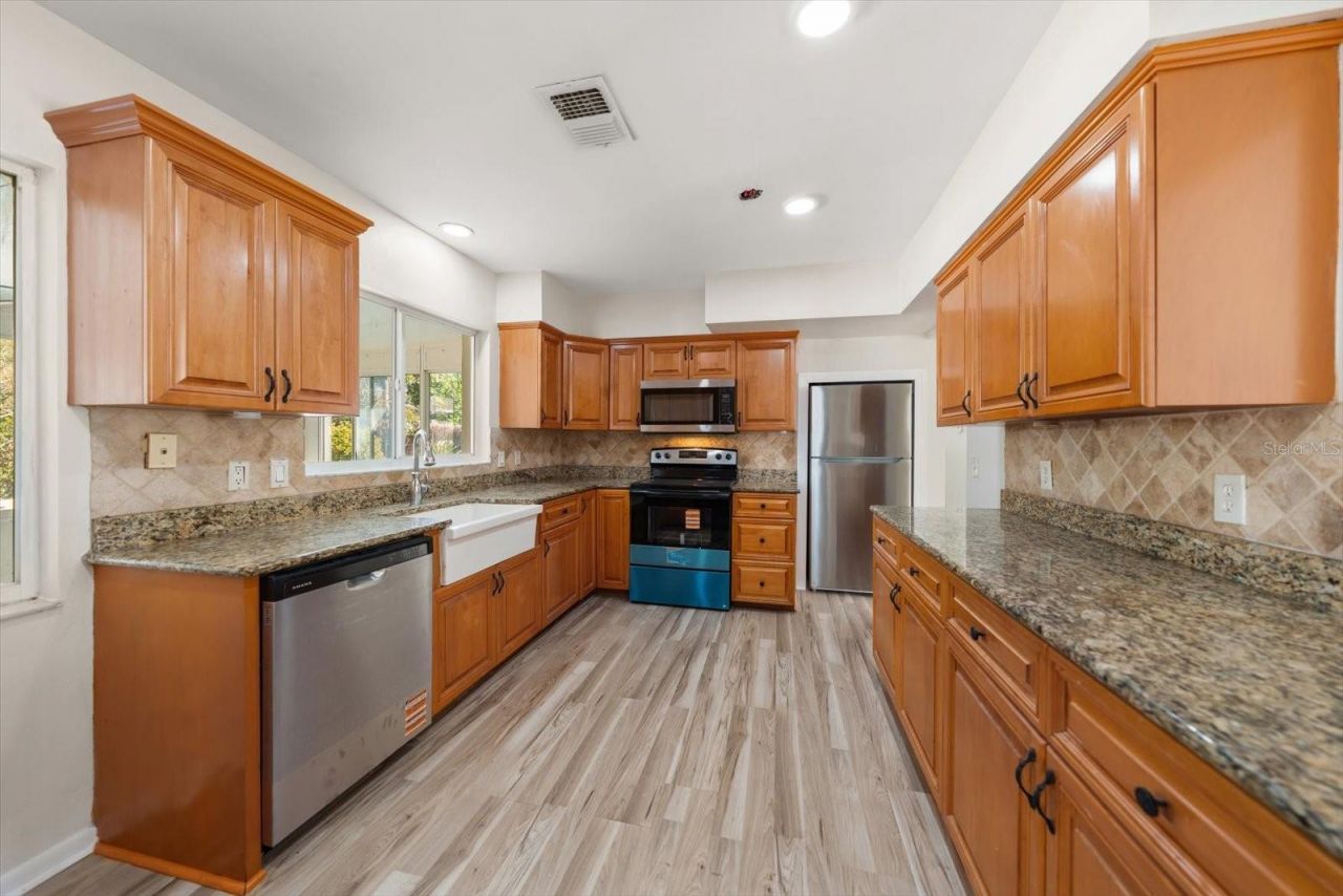 2239 Duncan Drive, Belleair Bluffs, FL 33770 Photo