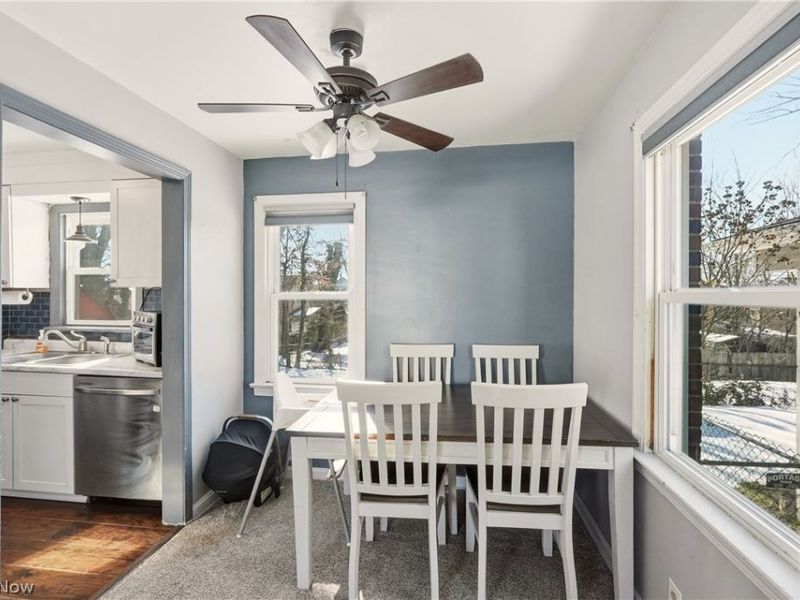 298 E Ford Avenue, Barberton, OH 44203 Photo 12