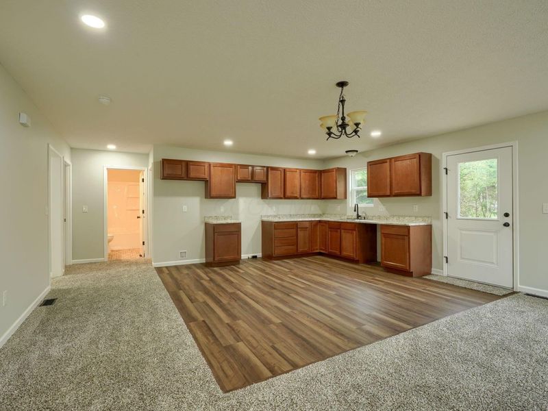 353 Elm Street, New Straitsville, OH 43766 Photo 10