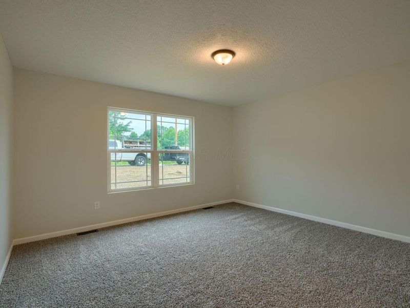 353 Elm Street , New Straitsville, OH 43766 Photo 18