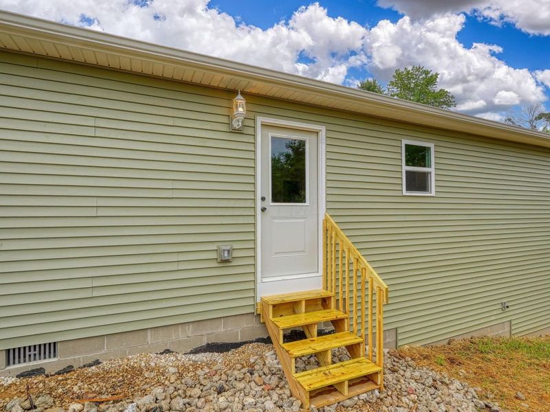 353 Elm Street , New Straitsville, OH 43766 Photo 36