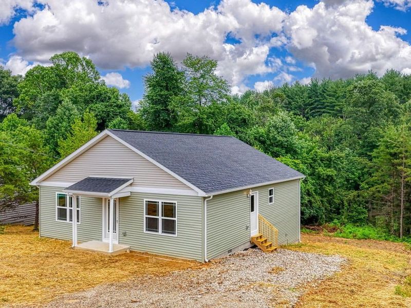 353 Elm Street , New Straitsville, OH 43766 Photo 40