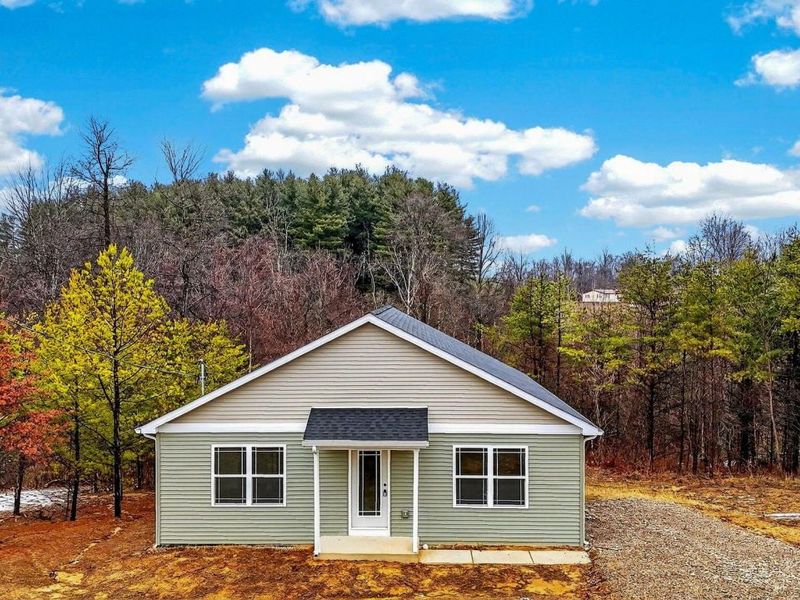 353 Elm Street , New Straitsville, OH 43766 Photo 54