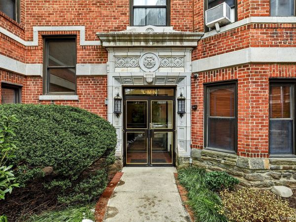 11 Alden Road, Unit 4A, Larchmont, NY 10538