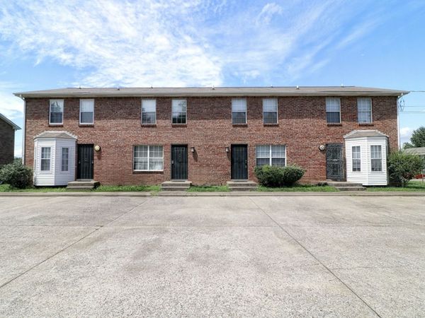 2004 Tynewood Drive, Clarksville, TN 37042